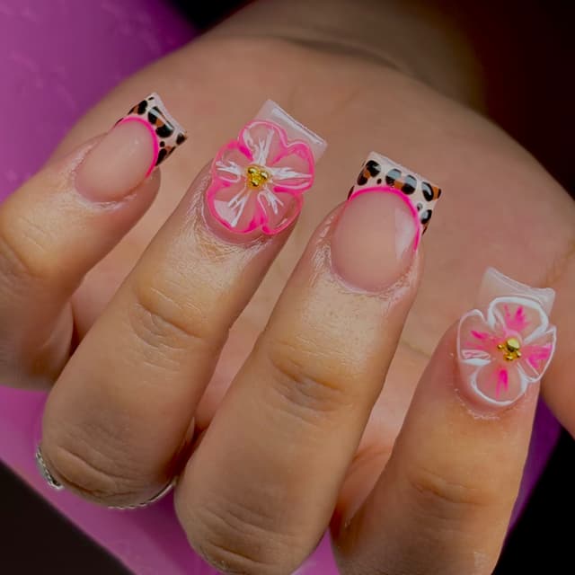 short/med MEMBERSHIP ✨💖 at Nailz x Lash Cartel by Ry in San Antonio, TX